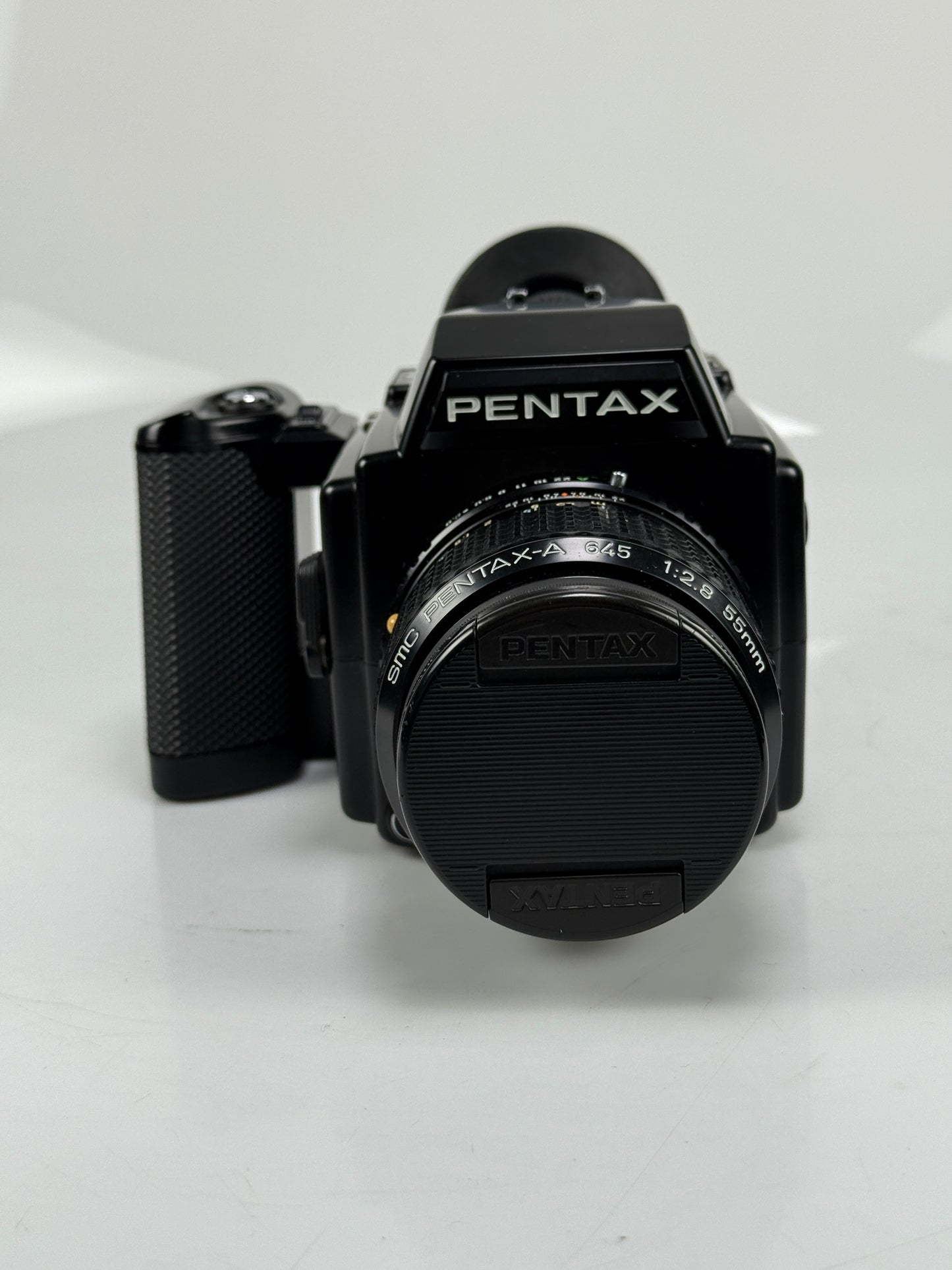 Pentax 645 Medium Format Film Camera Body 120 insert, 55mm f2.8 lens kit