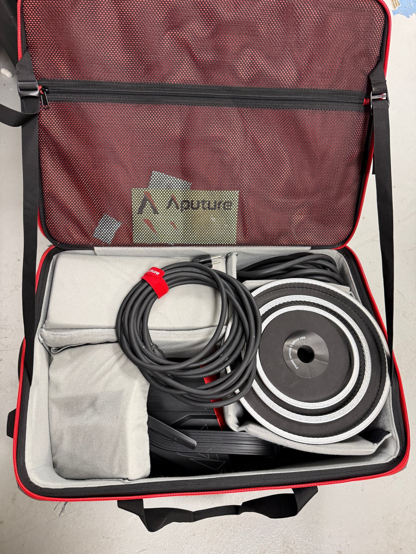 Aputure LS 1200d Pro Daylight LED Lightstorm Monolight