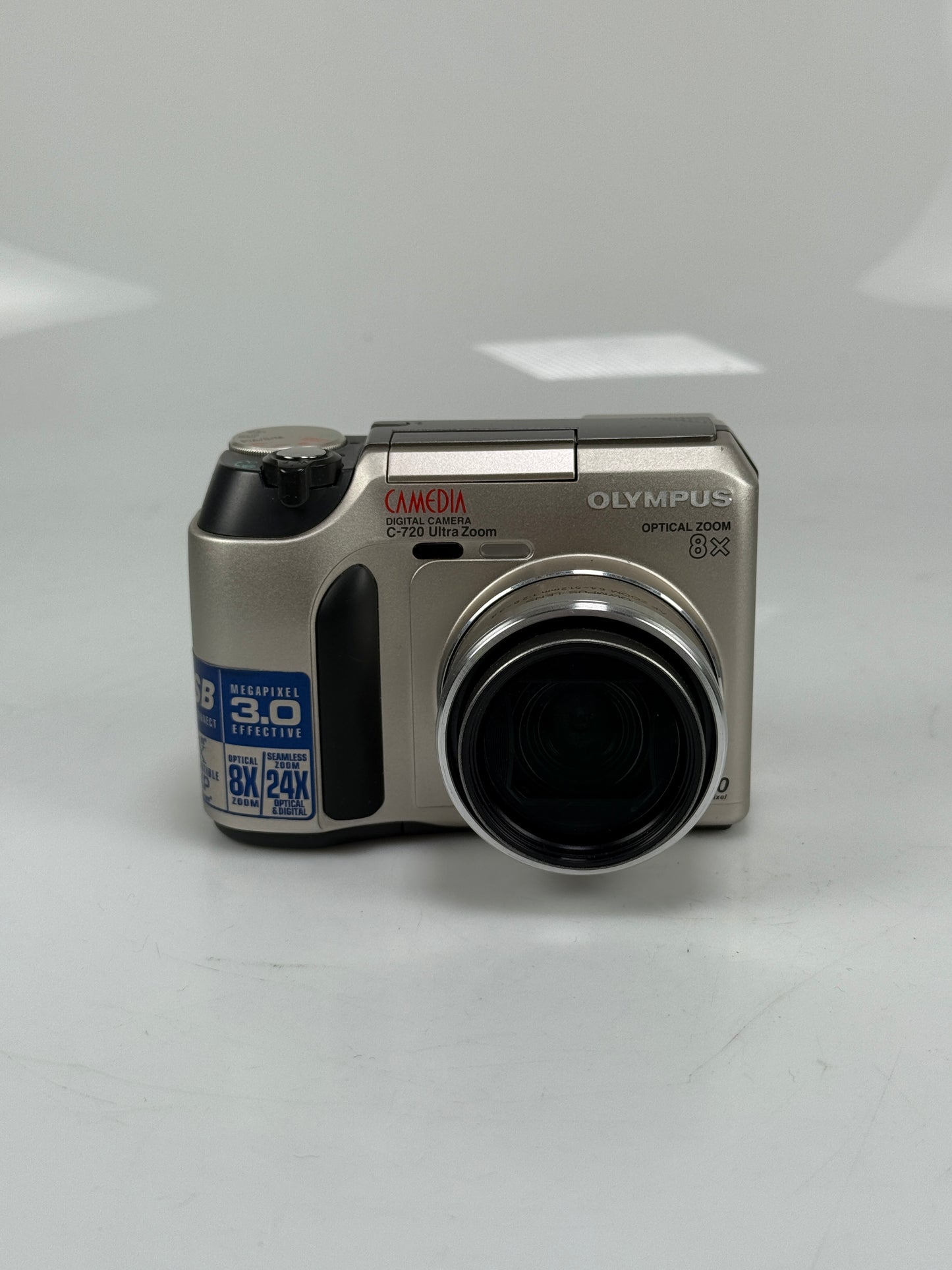 Vintage Olympus Camedia C-720 Ultra Zoom Digital Camera With Case