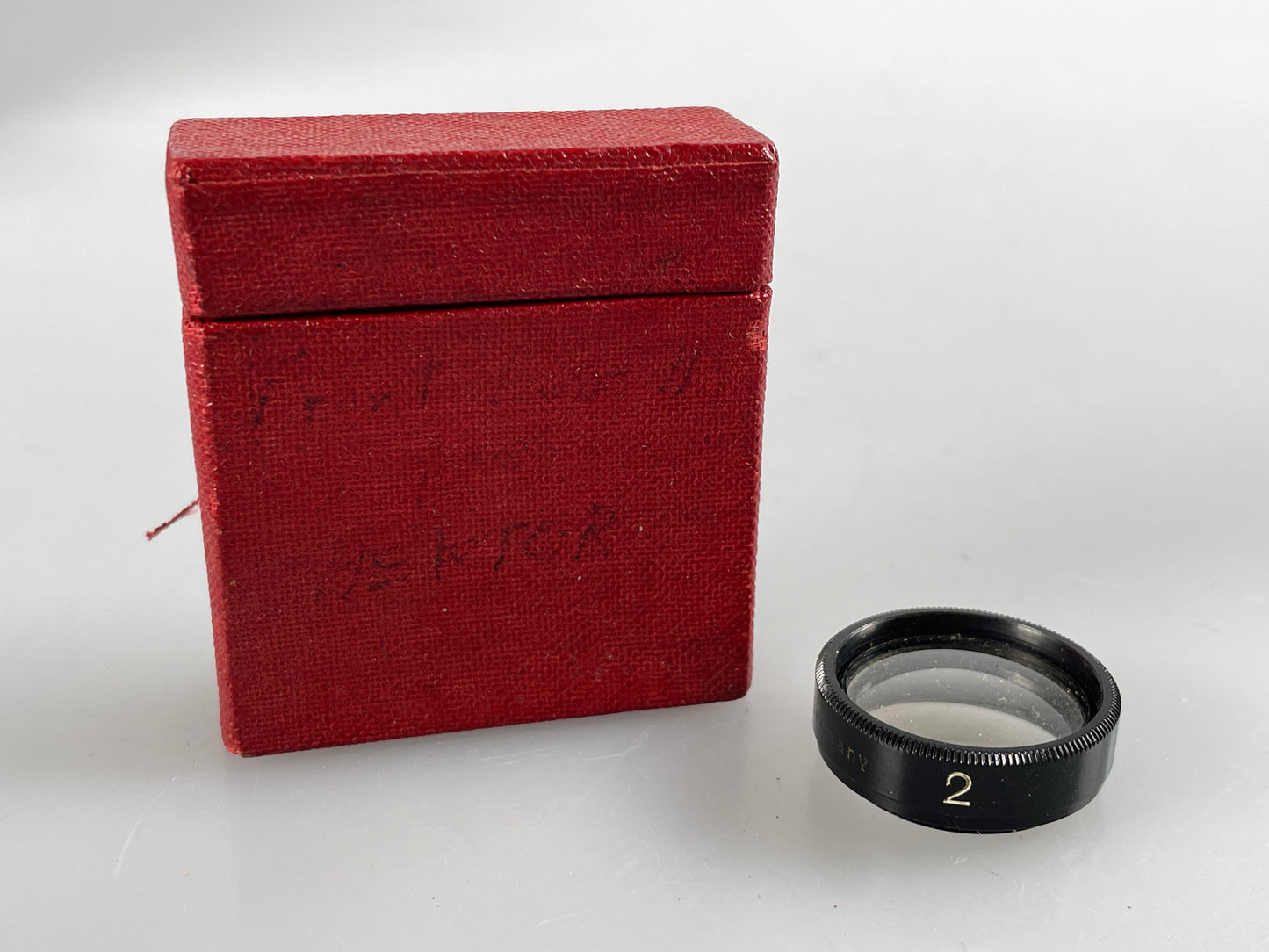 Leitz Leica Elpik Close-Up Lens 2 For Elmar 2in