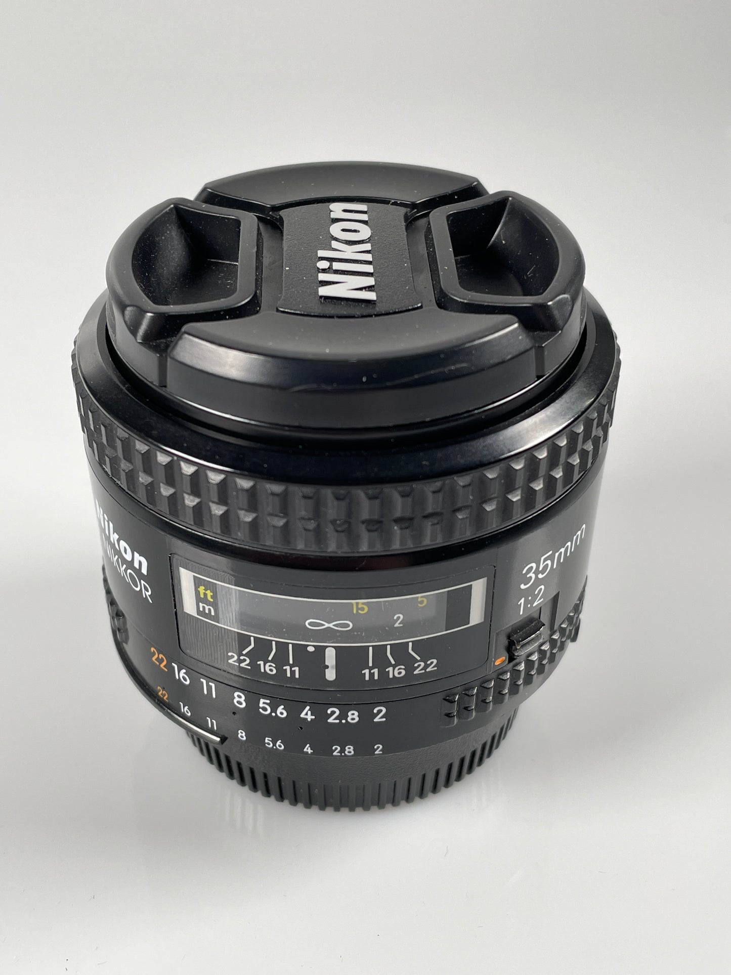 Nikon Nikkor AF 35mm f2 Lens