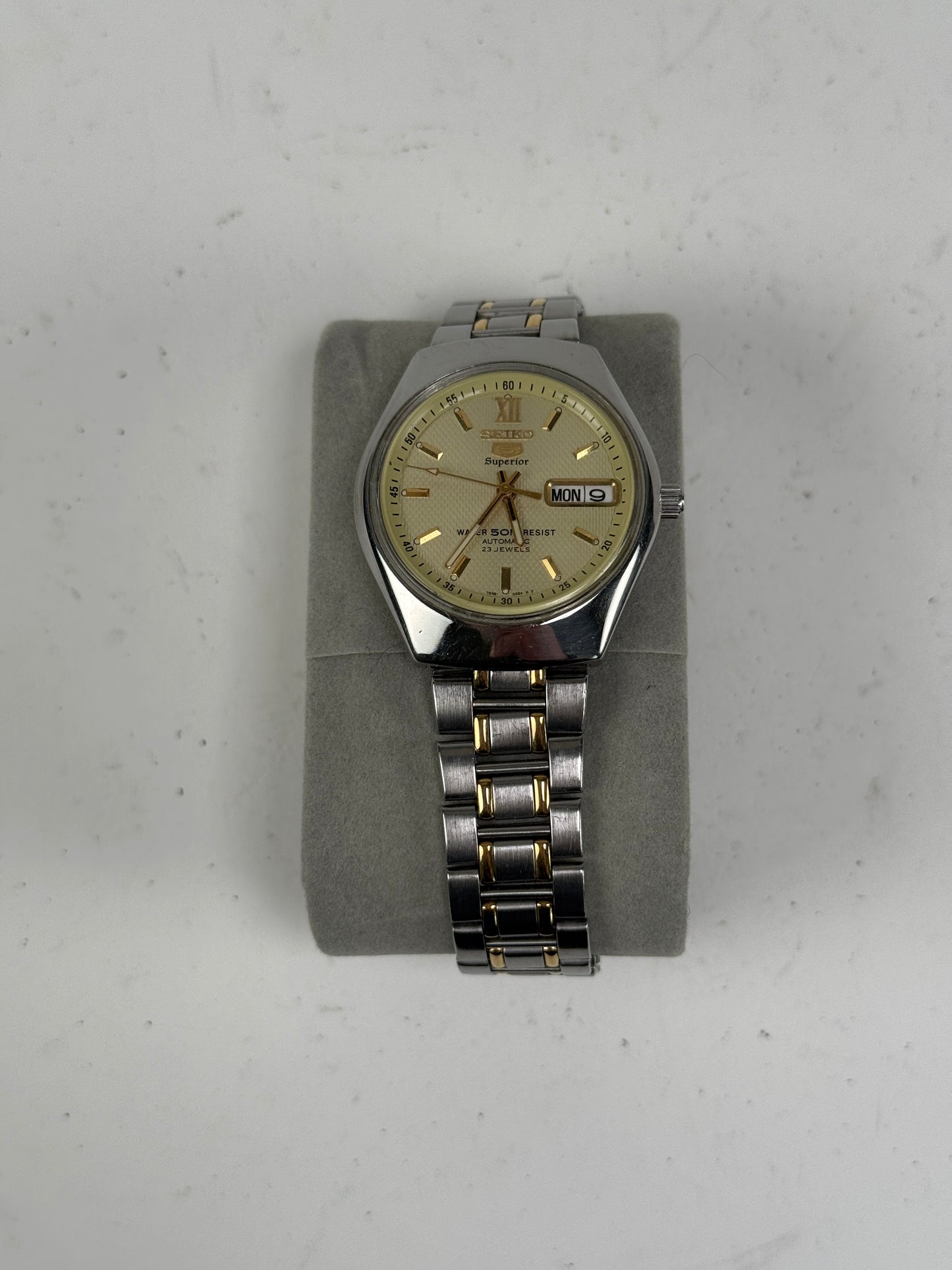 Seiko 5 7S36 0150 Superior Automatic Vintage Watch  Champagne Dial
