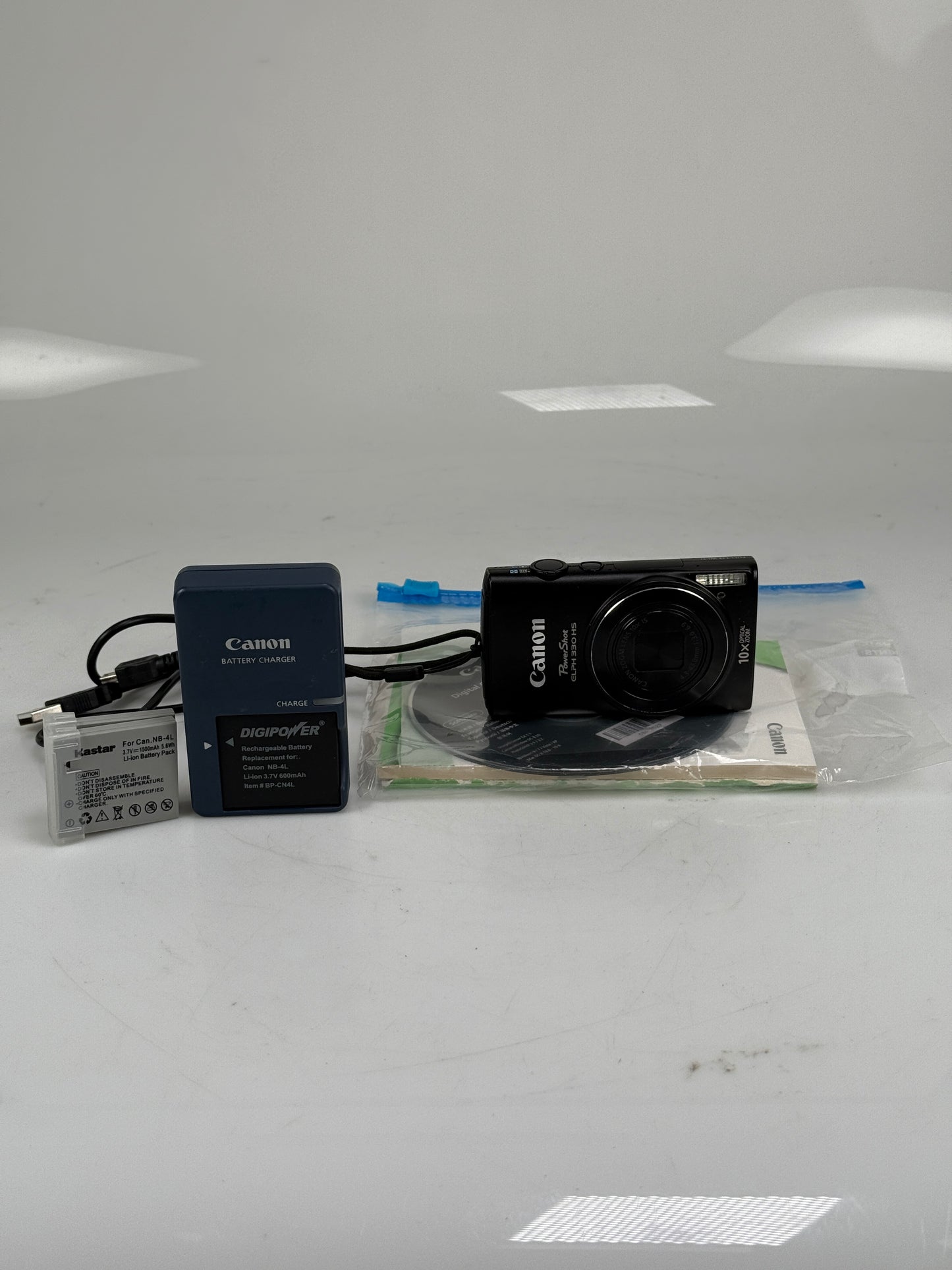 Canon PowerShot ELPH 330 HS 12.1MP 10x Optical Compact Digital Camera