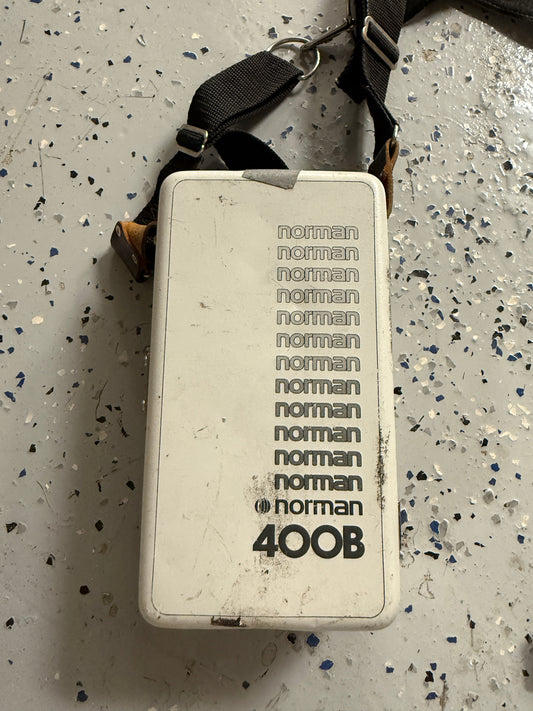 Norman 400B  Norman Lighting  Norman Studio Flash battery pack