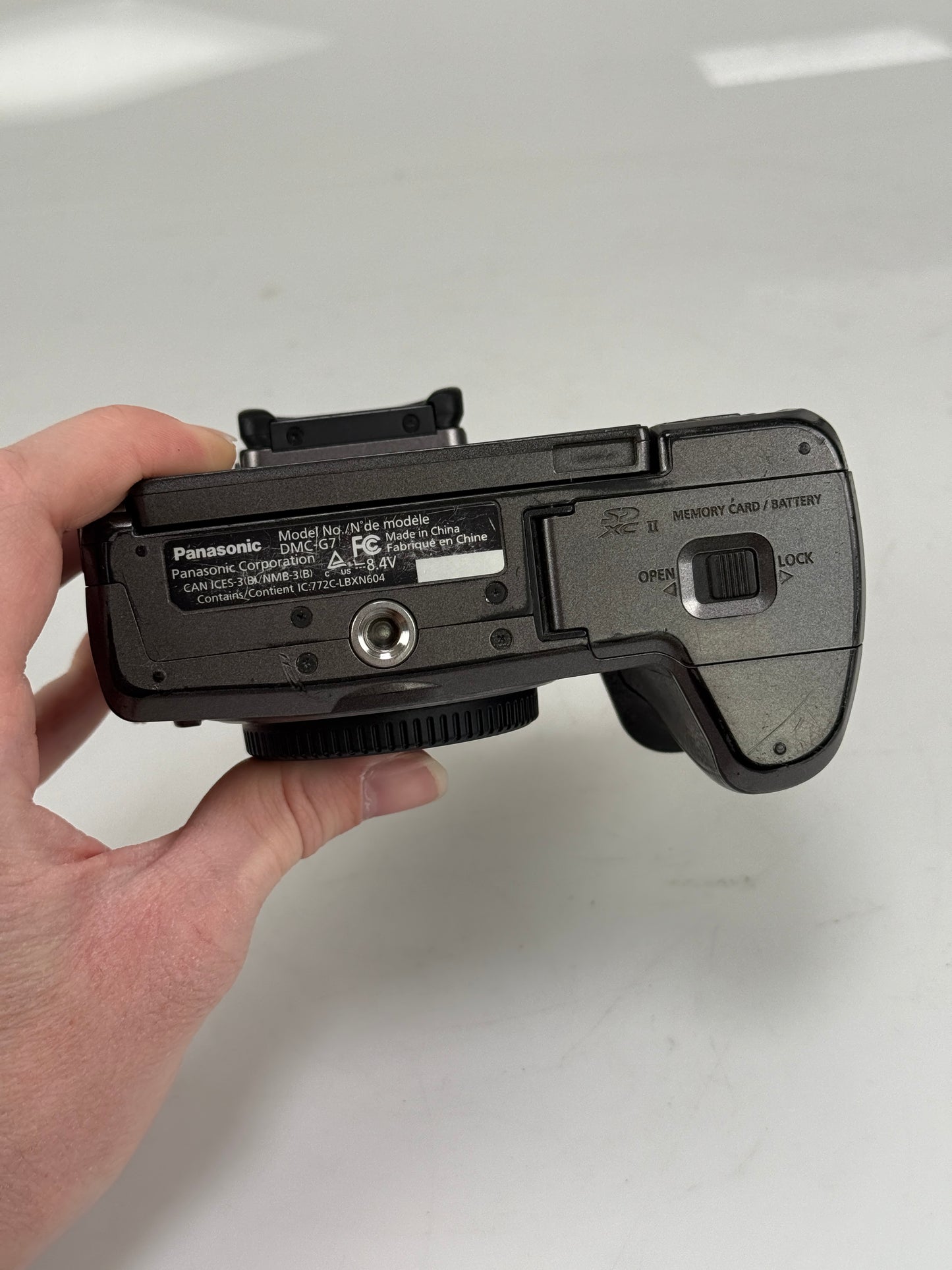 Panasonic Lumix DMC-G7 16MP Mirrorless MFT Digital Camera Body