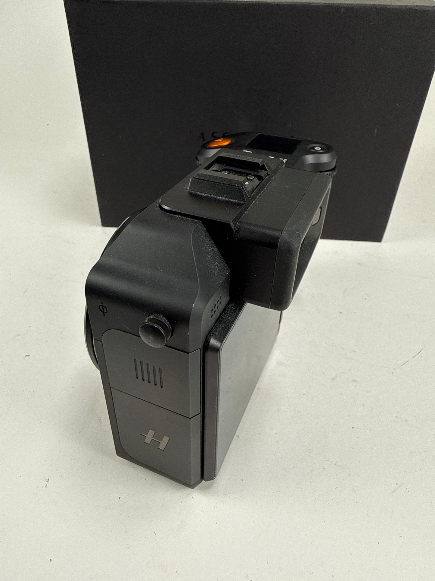 HASSELBLAD X2D 100C Medium Format Mirrorless Camera Body