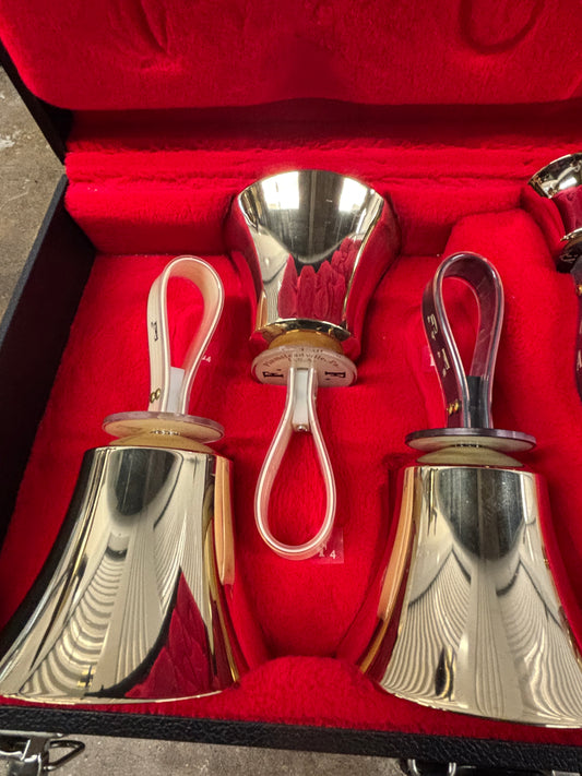 Malmark Handbells Set of 8 with Case: E4-F4, G6-C7