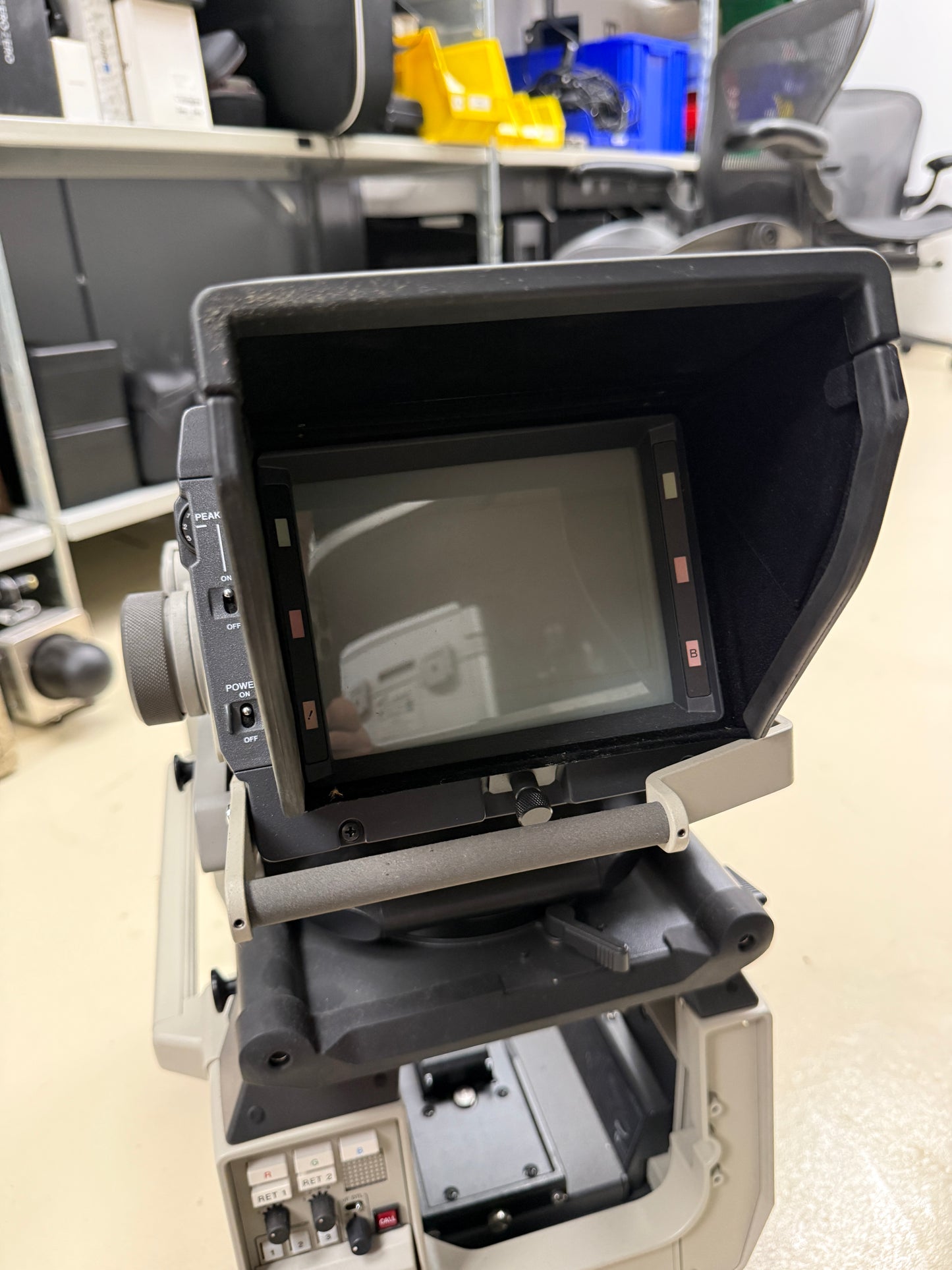Sony HDLA1500 Large Lens Adapter w/ HDVF-700A viewfinder