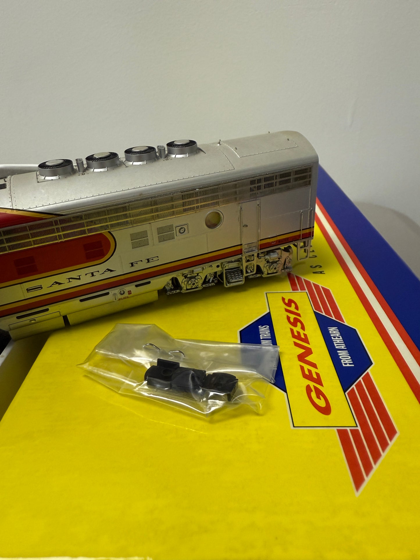 Athearn G1500AA Ho Genesis Santa Fe #21 F-7A Phase 1 Diesel #37L