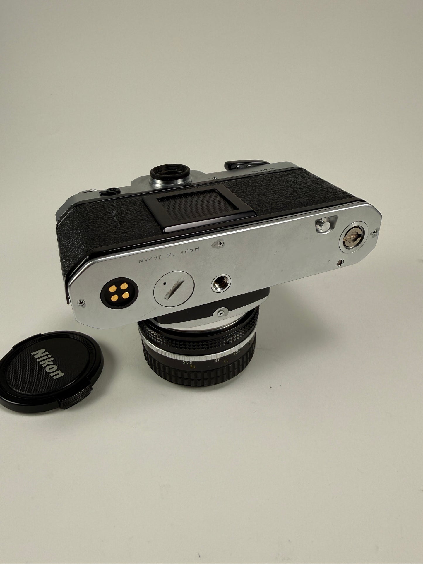 Nikon FE Chrome 35mm SLR Film Camera Body w/ 50mm f1.8 ai