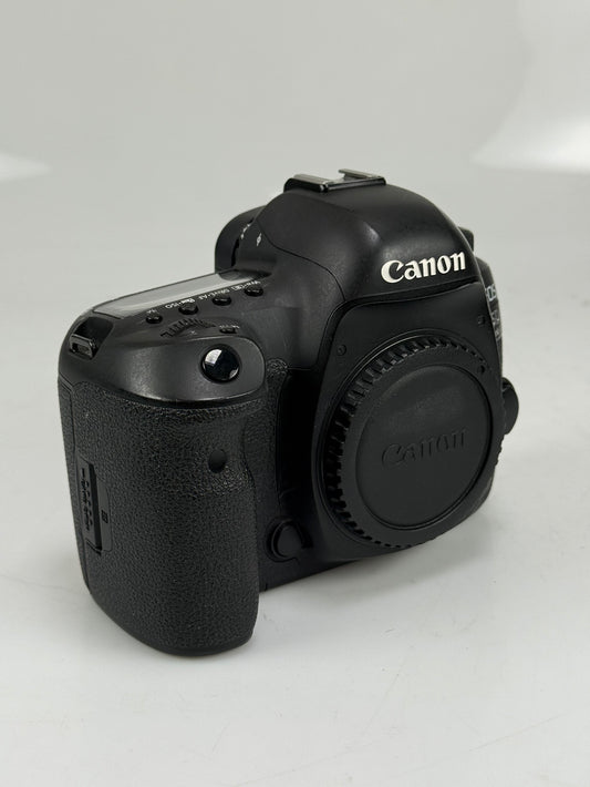 Canon EOS 5D Mark IV 30.4MP Digital SLR Camera Body
