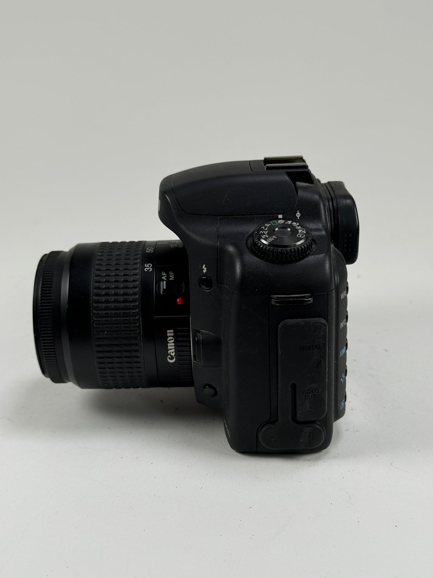 Canon EOS 10D 6.3MP Digital SLR Camera w/ EF 18-55mm EF Zoom Lens