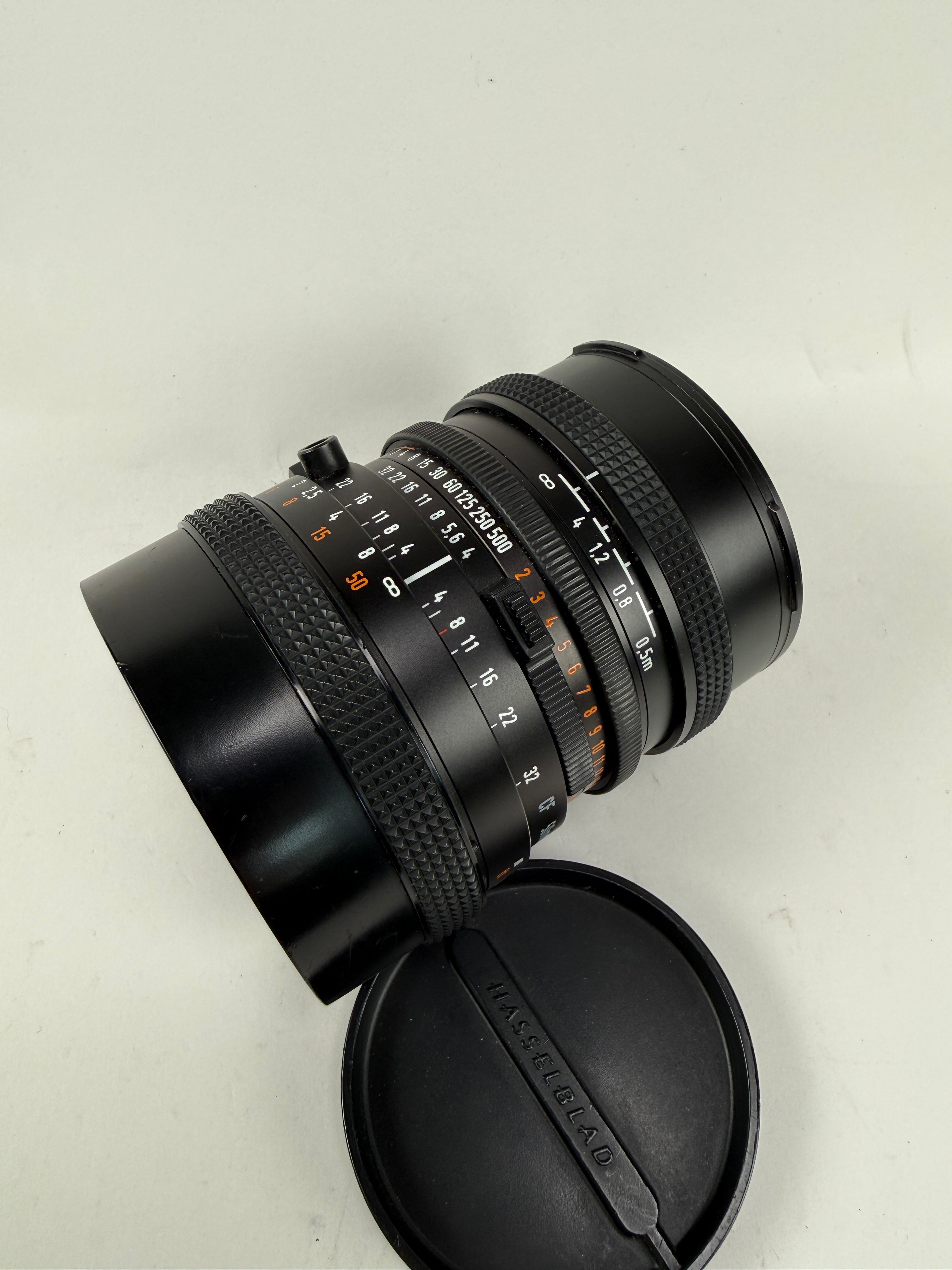 Hasselblad Carl Zeiss T* Distagon CF FLE IS 50mm F4 – Cardinal