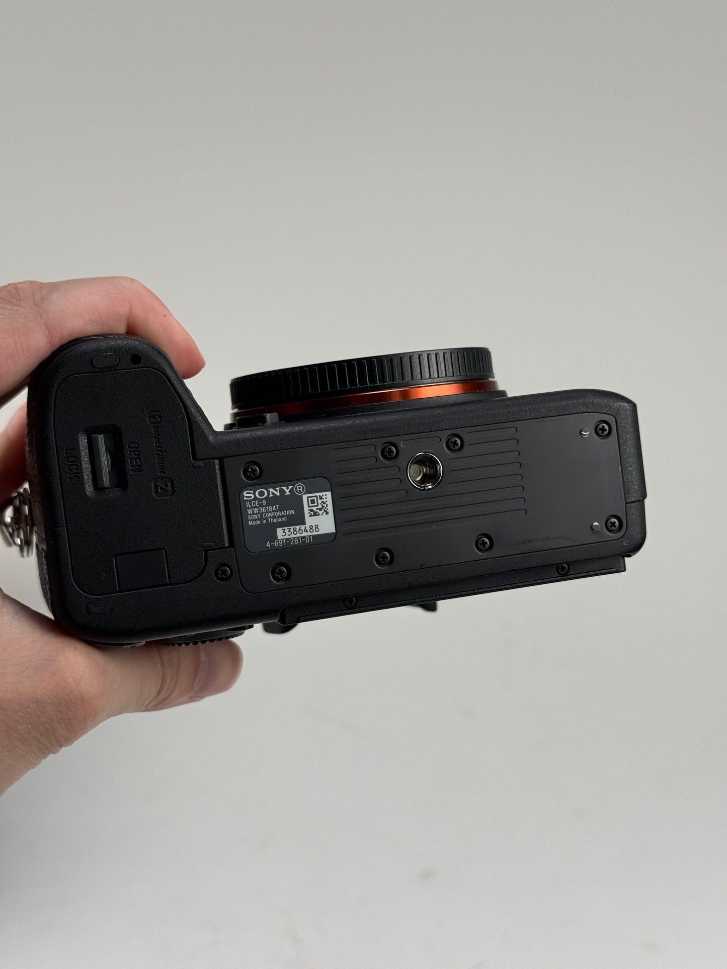Sony Alpha A9 24.2MP E-mount Mirrorless Full Frame Digital Camera