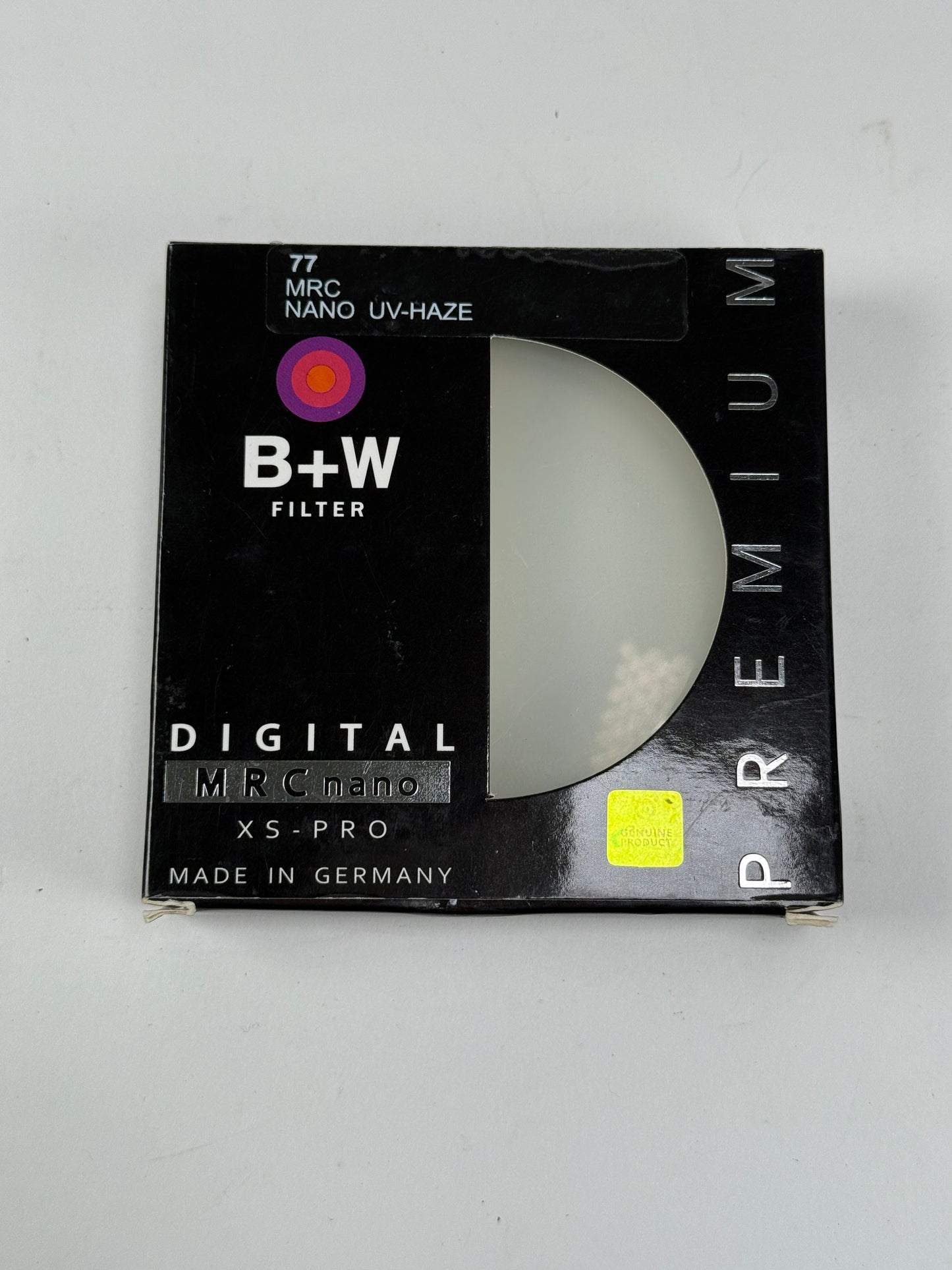 B+W 77mm 010 UV-Haze MRC NANO XS-PRO Digital Filter