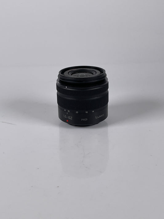 Panasonic Lumix G Vario H-FS1442A 14-42mm f/3.5-5.6 ASPH Mega OIS II