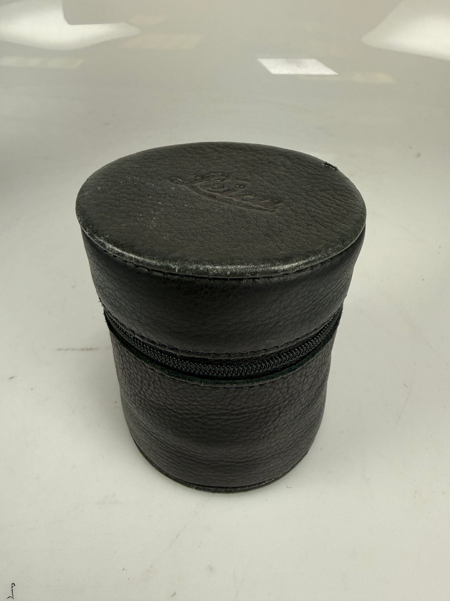 Leica E. Leitz Black Leather Lens Case for 35mm f2 Summicron ASPH M lens