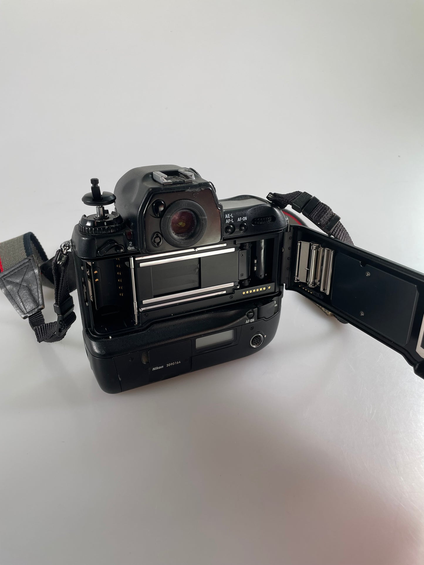 Nikon F5 AF SLR Film Camera Body