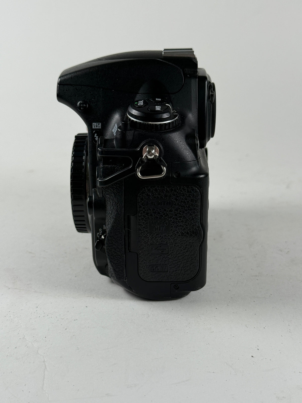 Nikon D700 12.1MP Digital SLR Camera Body