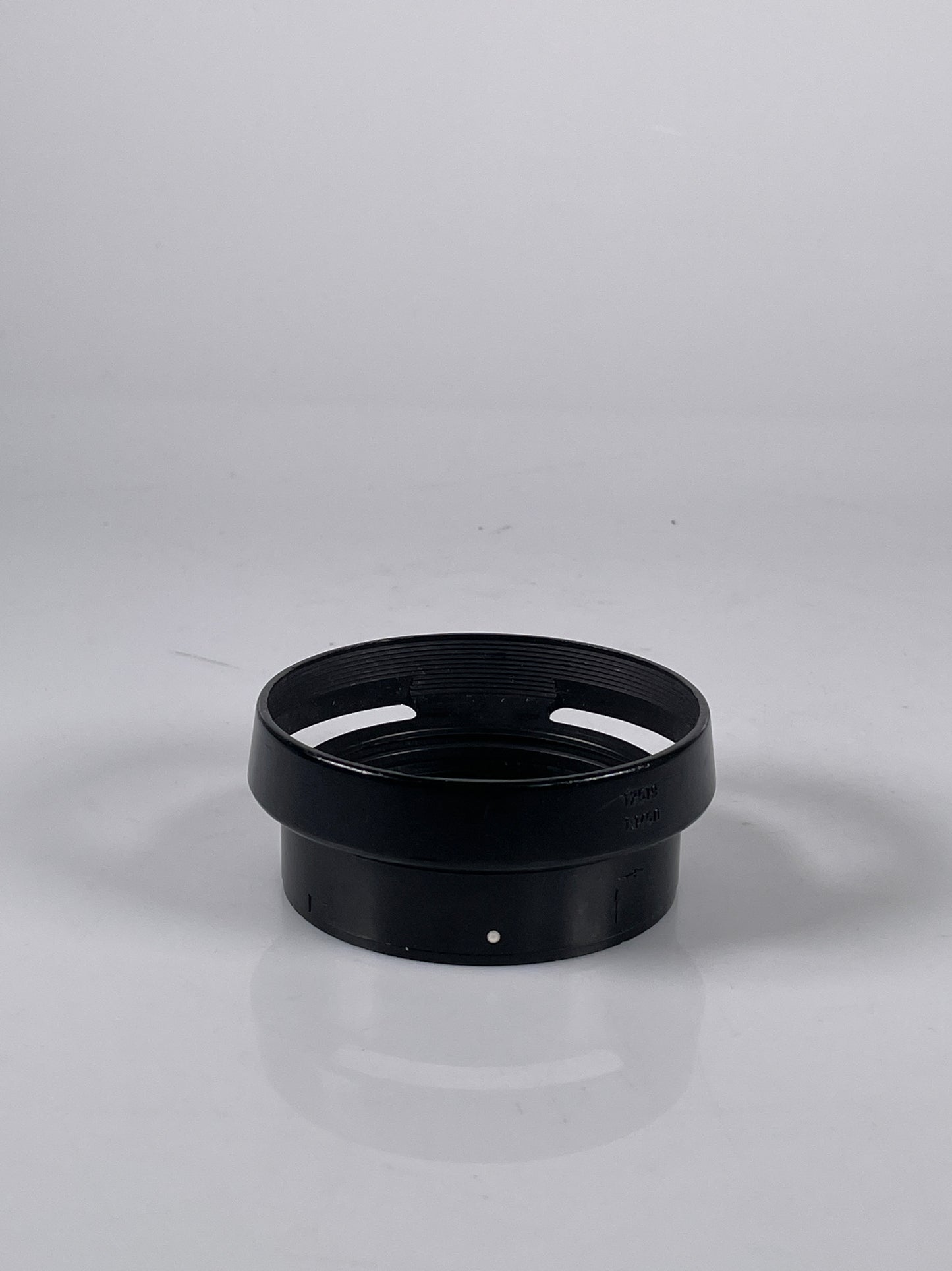 Leica 12519 Lens Hood/Shade (for 1st Version Noctilux 50mm f1)
