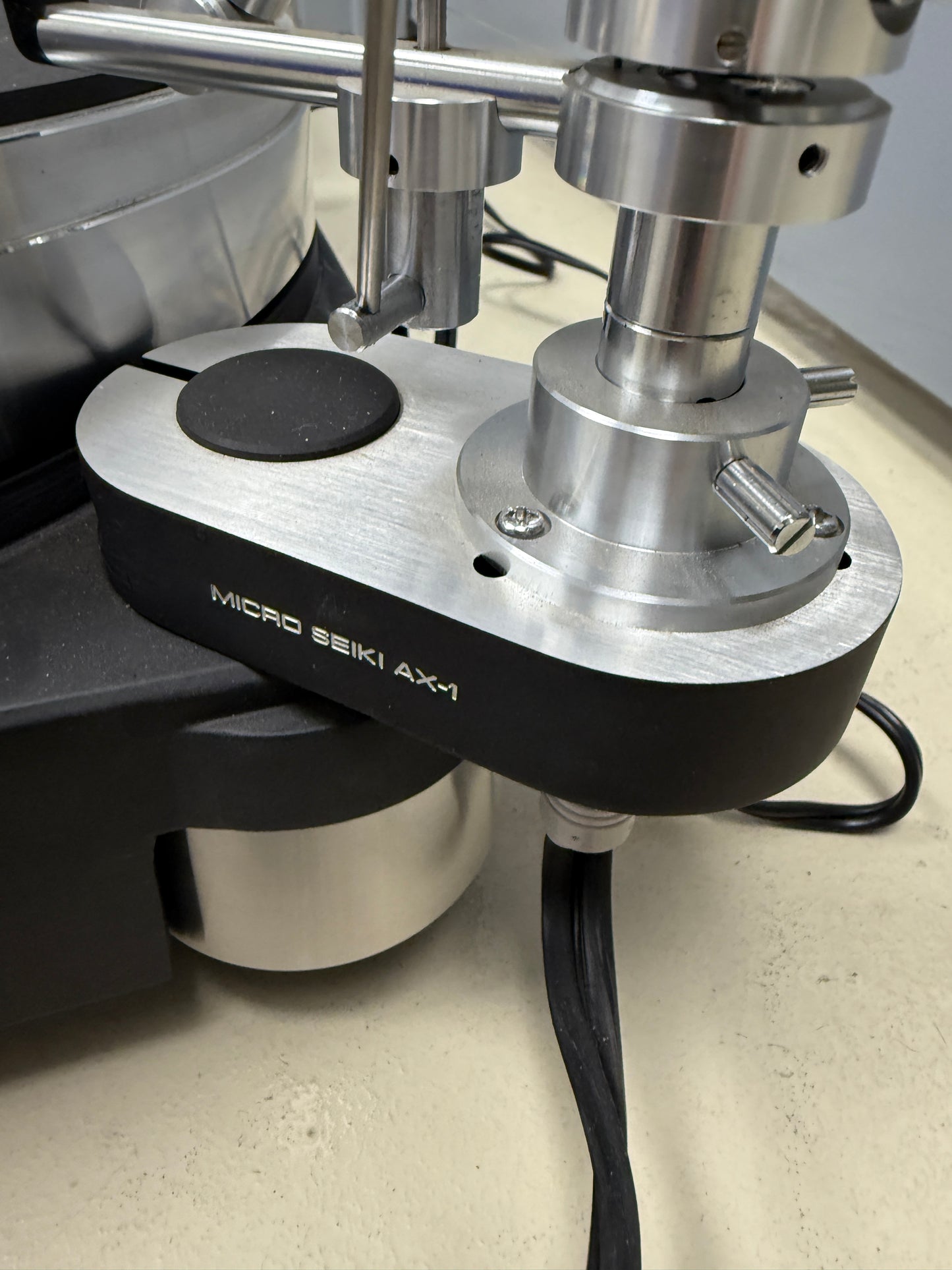 Micro Seiki 1500 series turntable RY-1500 motor, RX-1500, TA-1 arm