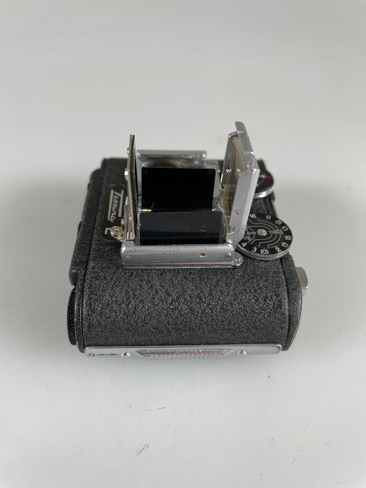 Tessina 35 L with 25mm F2.8 lens RARE Black w/ case, meter, prism, finder