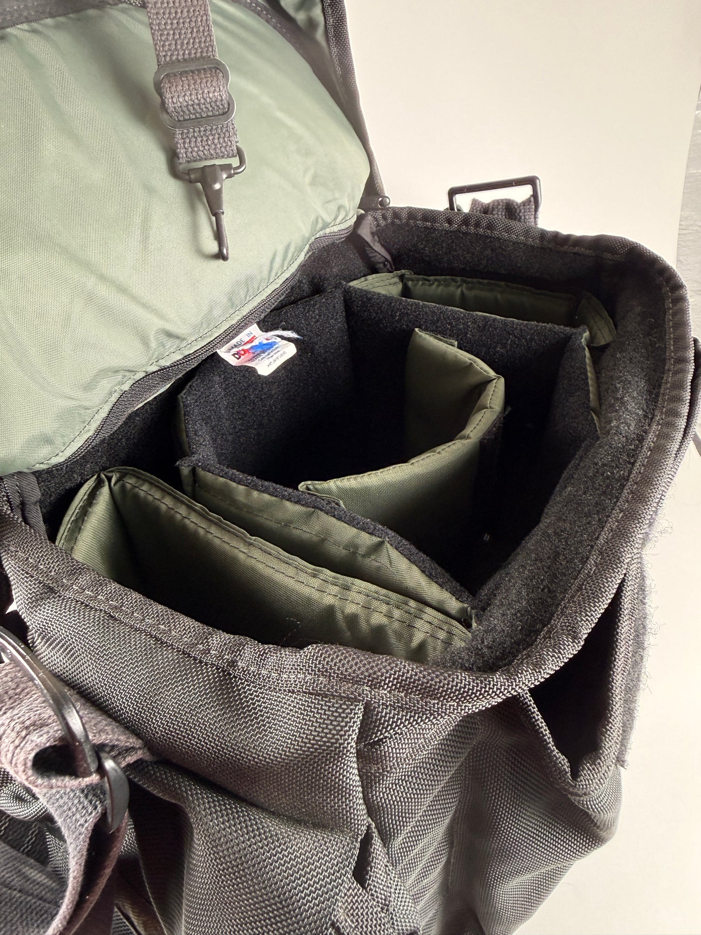 Domke J-1 Journalist Camera Bag black with insert