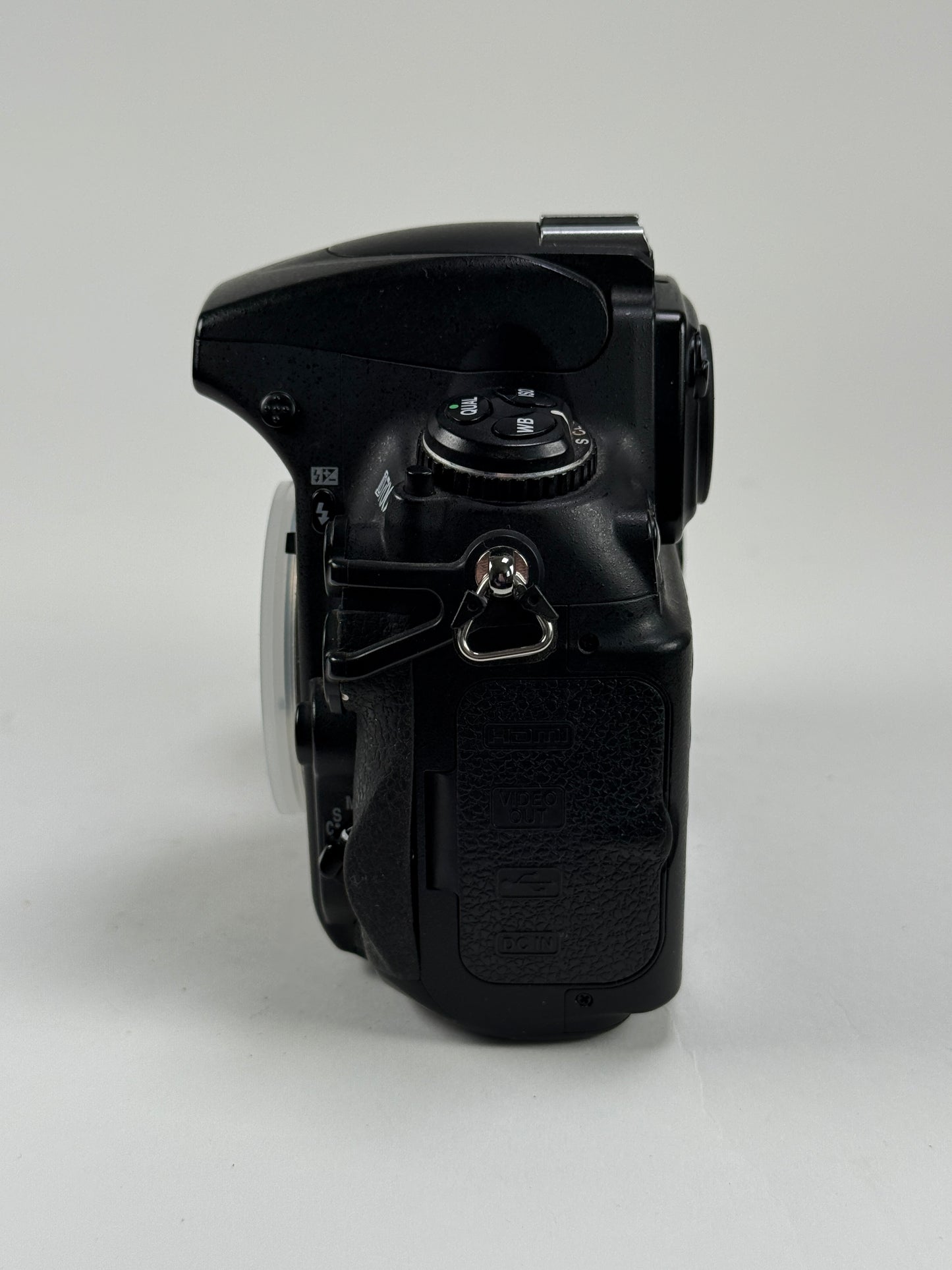 Nikon D700 12.1MP Digital SLR Camera Body