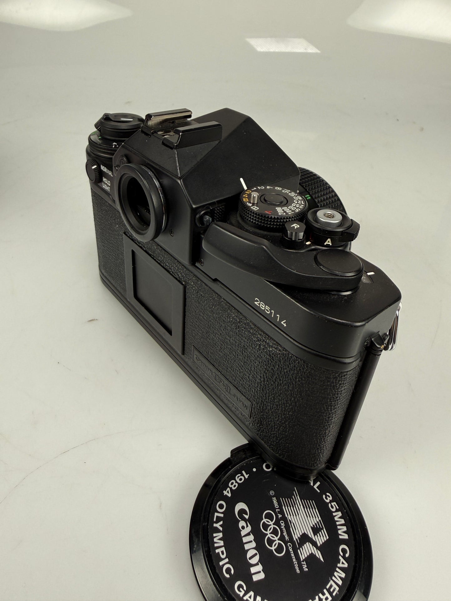 Canon NEW F-1 N 35mm SLR Film Camera black Body w/ 50mm f1.4 FD