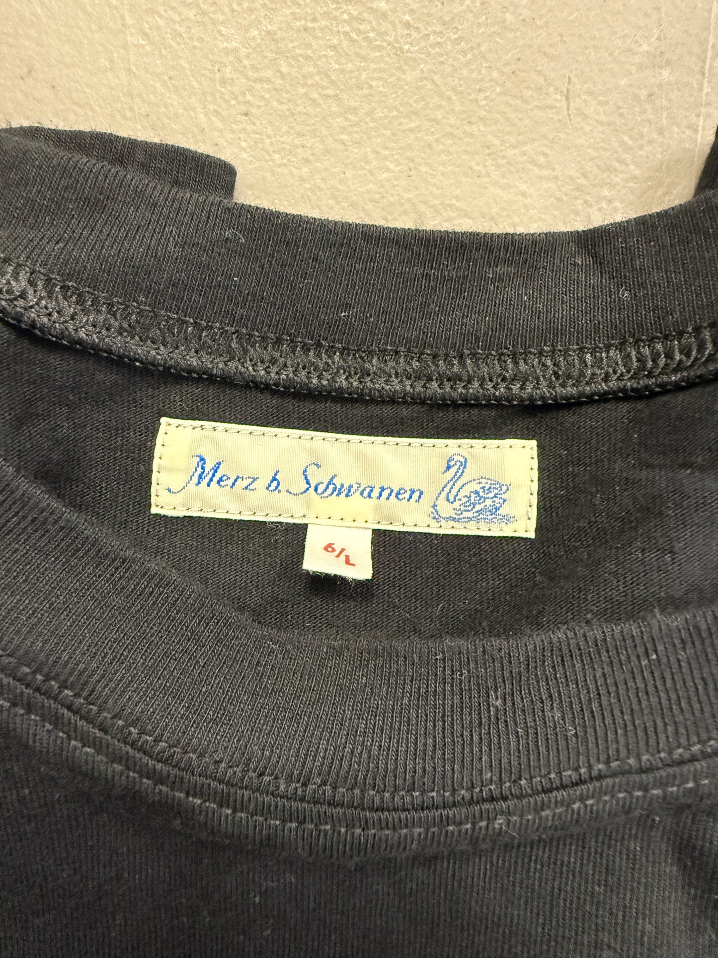 Merz B Schwanen T-Shirt Size 6 (L) Black Loopwheeled Made in Germany