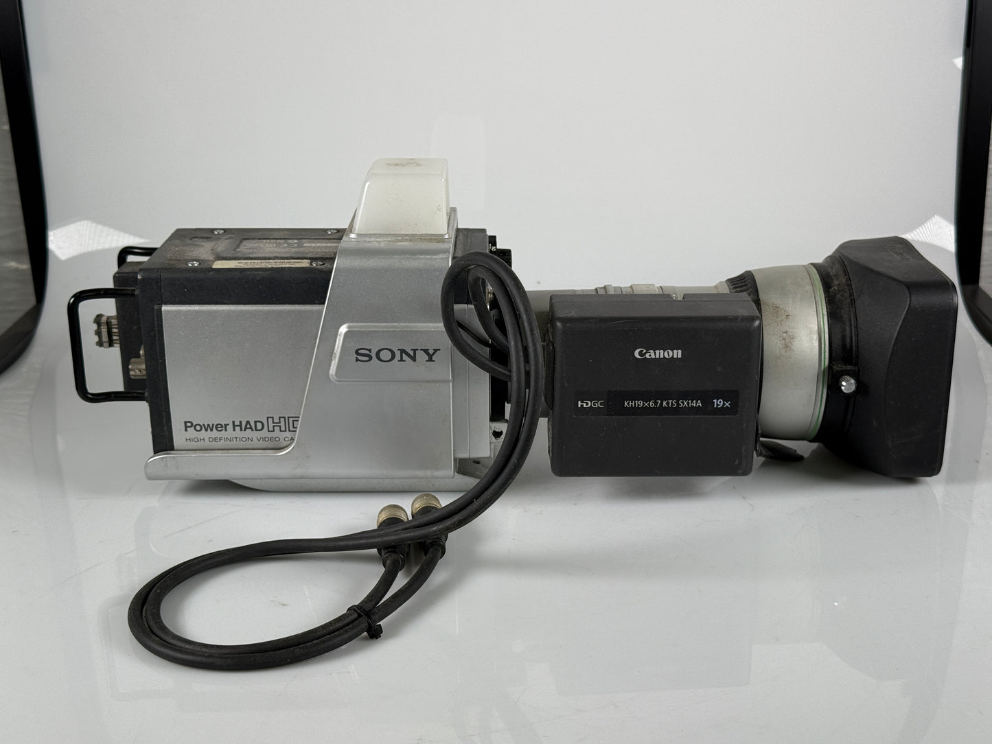 Sony HFU-X310 Optical Fiber Interface Unit with HDC-X310 canon KH19 lens