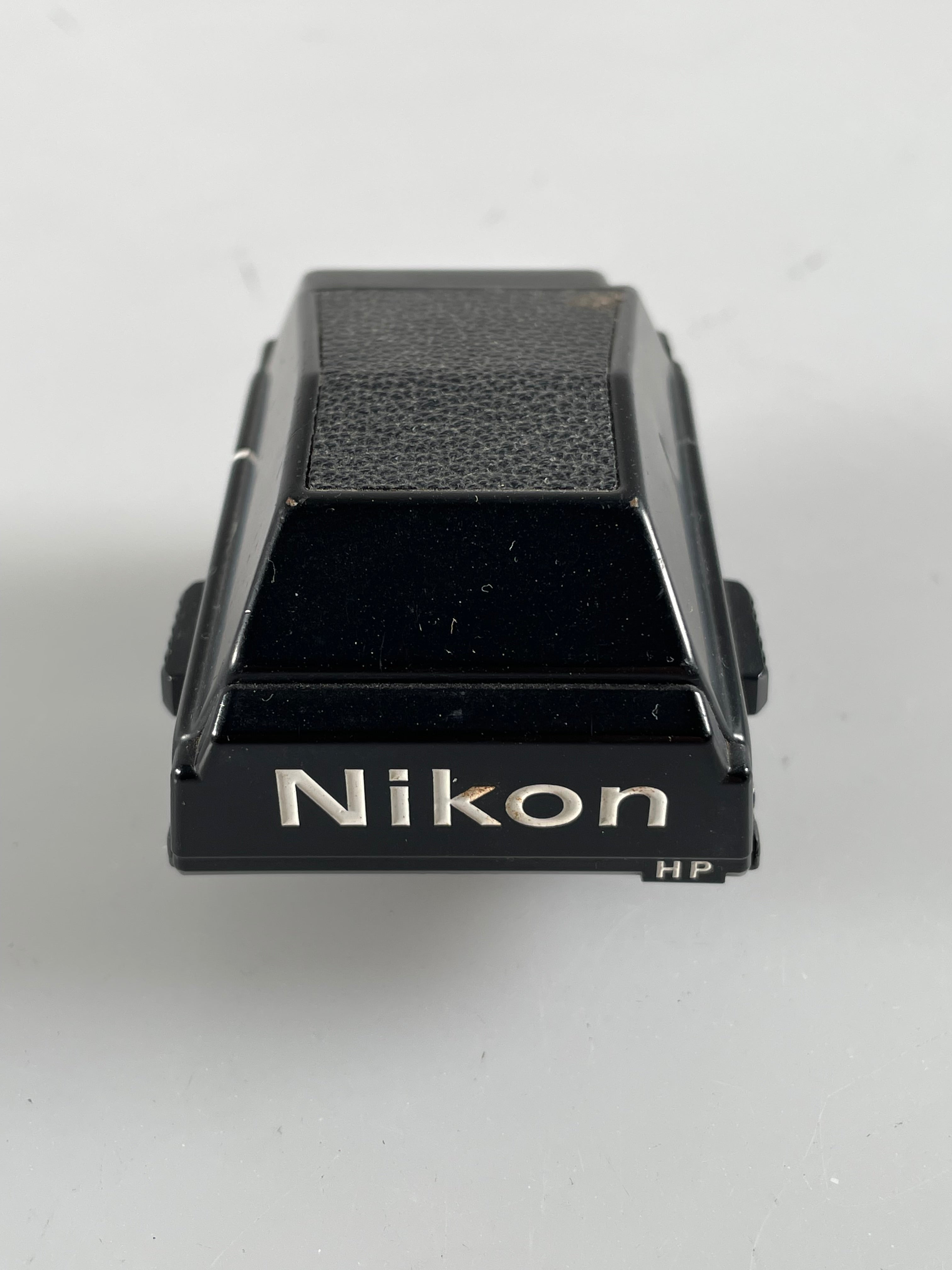 Nikon DE-3 F3HP Eye Level Prism View Finder for Nikon F3 Series Black –  Cardinal Camera Used