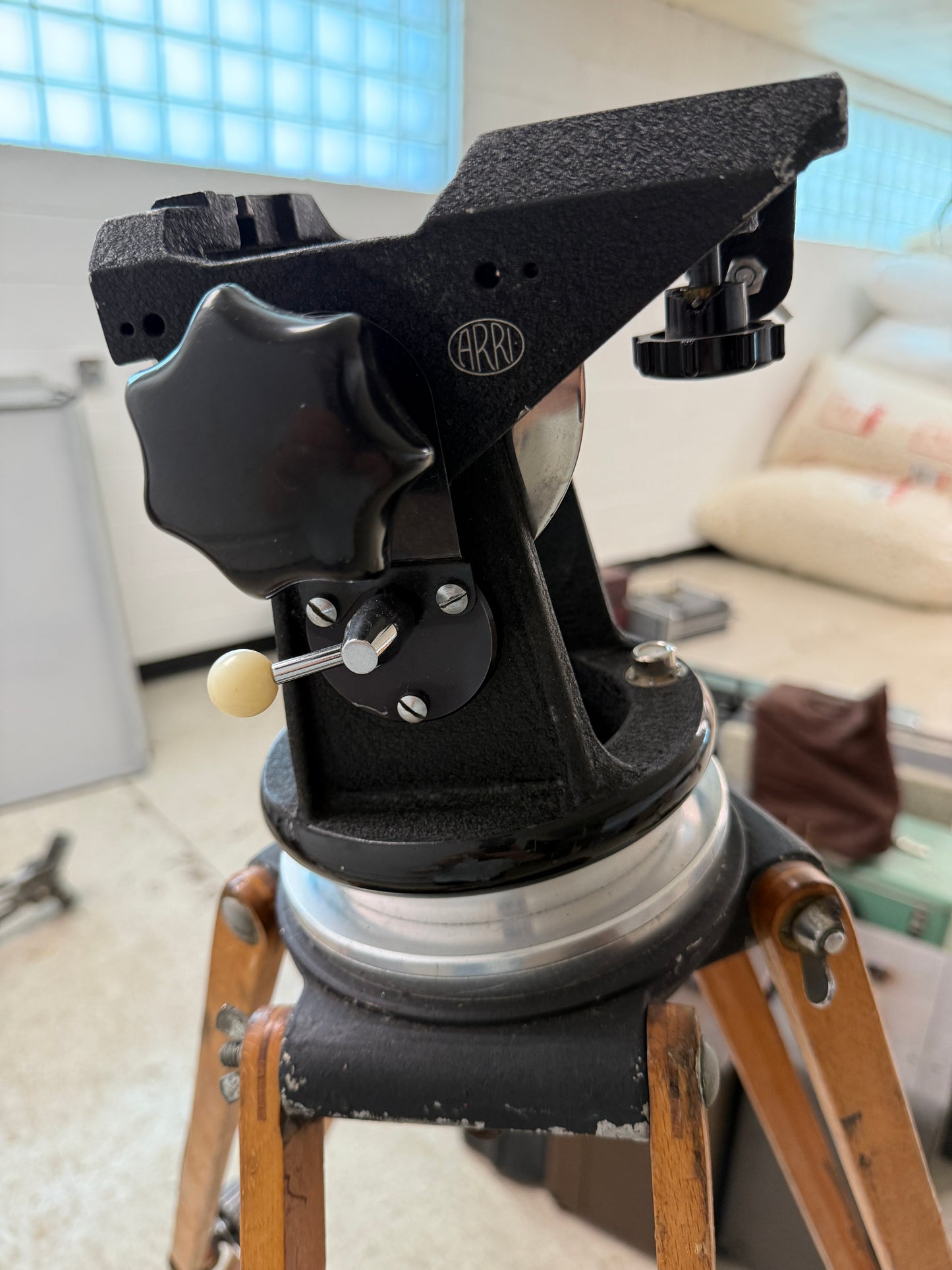 Arri wooden tripod with tilt head RARE vintage