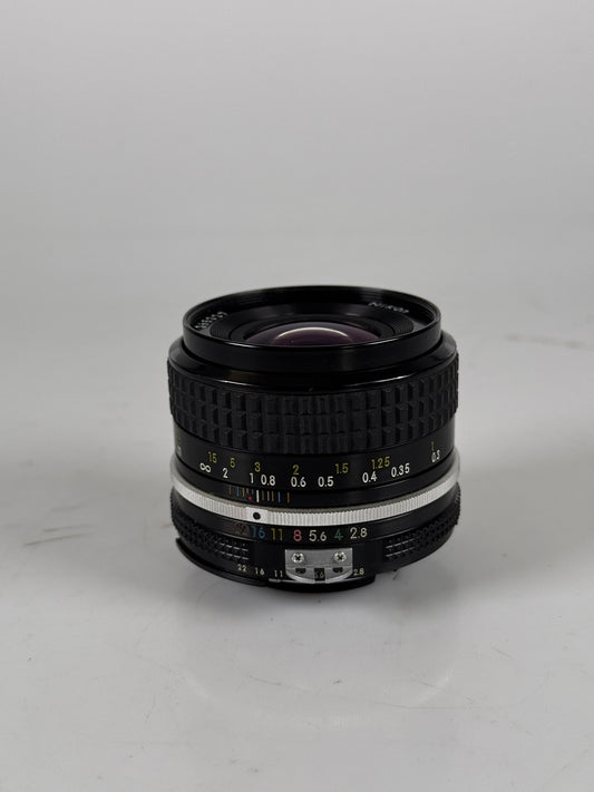 Nikon 35mm f2.8 ai manual focus 35mm film camera lens