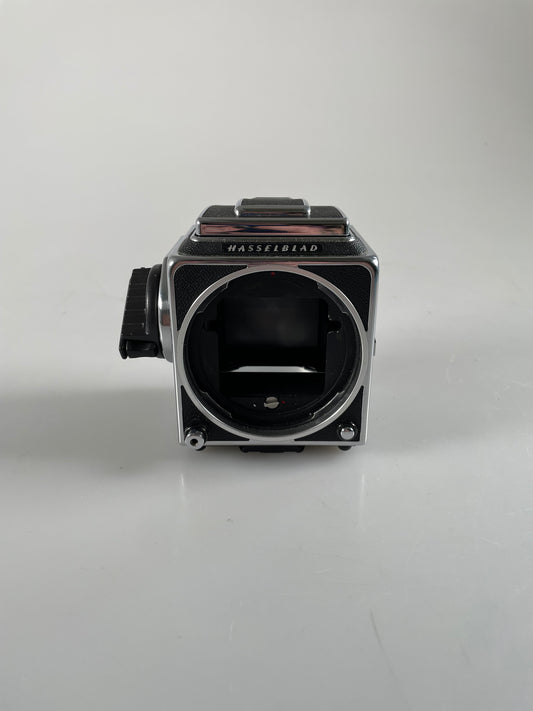 Hasselblad 501CM Medium Format Film Camera Body Chrome, wlf waist level, acute focusing screen