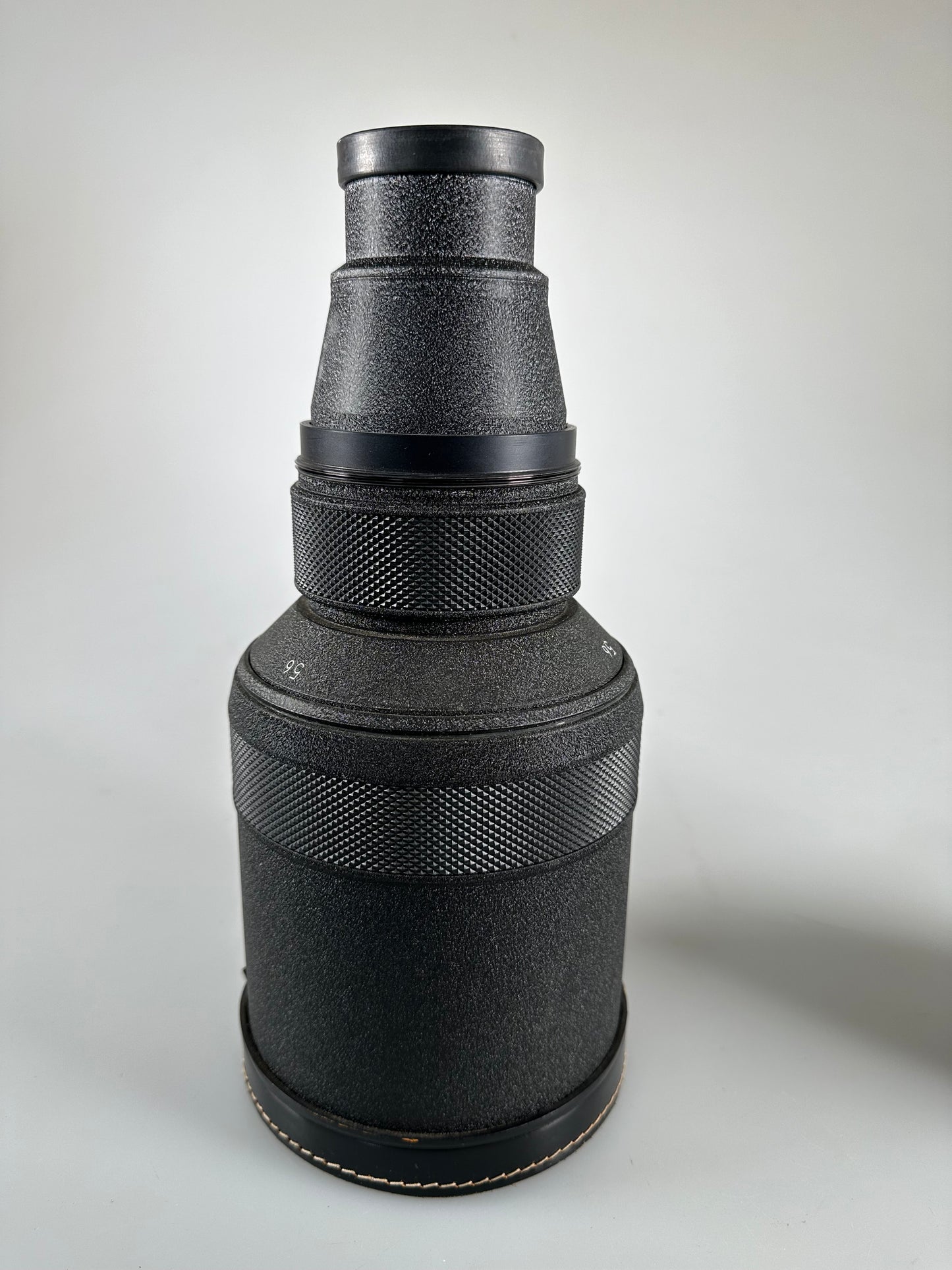 Nikon 600mm f5.6 Nikkor-P Auto Nippon Kogaku lens Head