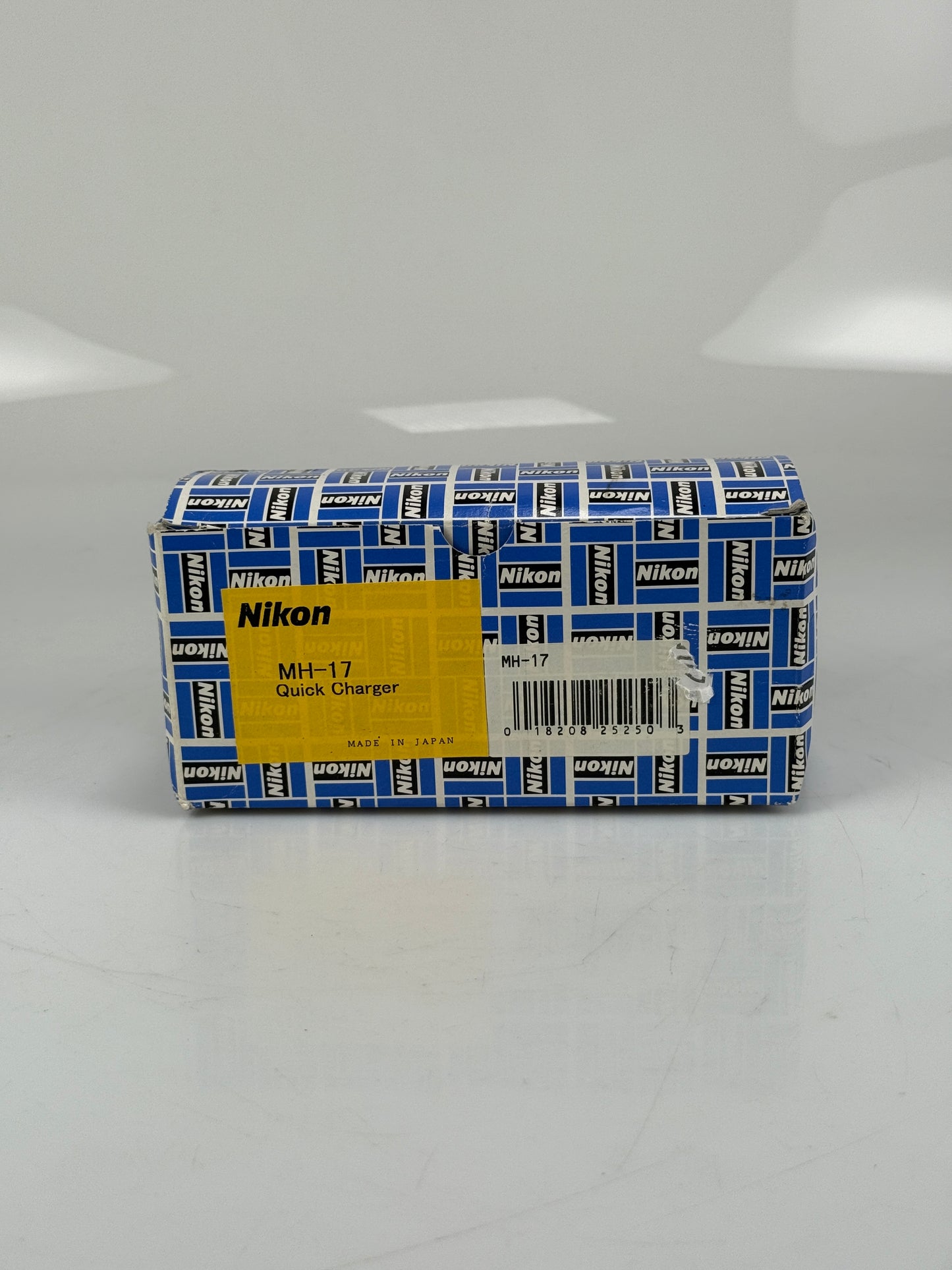 MH-17 quick charger camera car Battery Charger for Nikon Coolpix