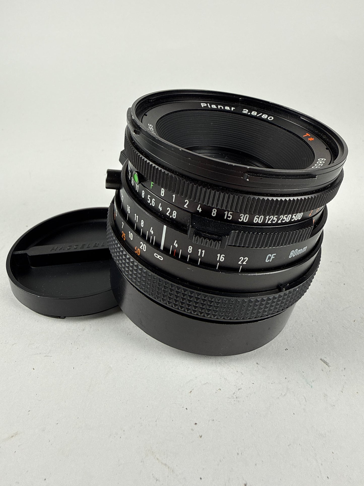 Hasselblad Carl Zeiss T* planar CF 80mm F2.8 lens