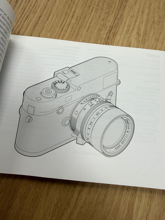 Leica M Monochrome Instruction Manual Booklet