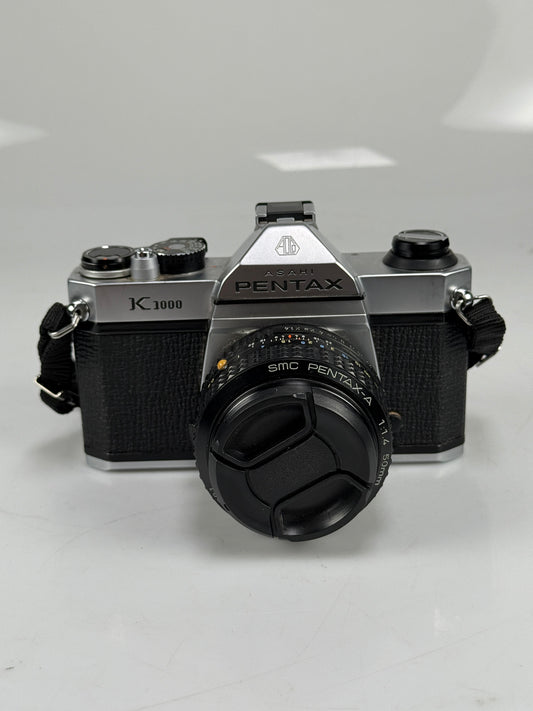 Pentax K1000 35mm SLR Camera Kit w/ 50mm f1.4 Pentax-A lens