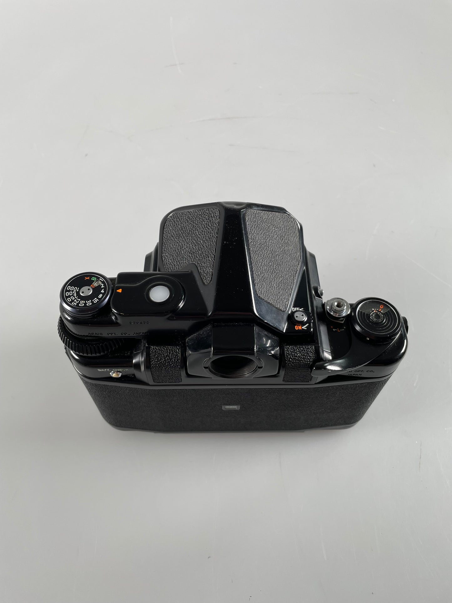 Pentax 67 6x7 Mirror Up MLU Body with metered prism