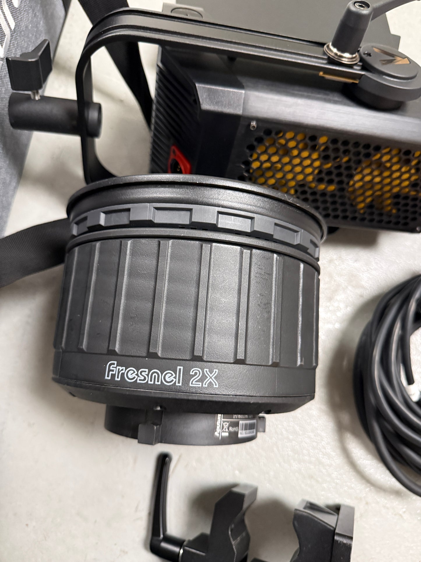 Aputure Light Storm 300x Bi-color LED Light Kit V Mount w/ Aputure 2x Fresnel