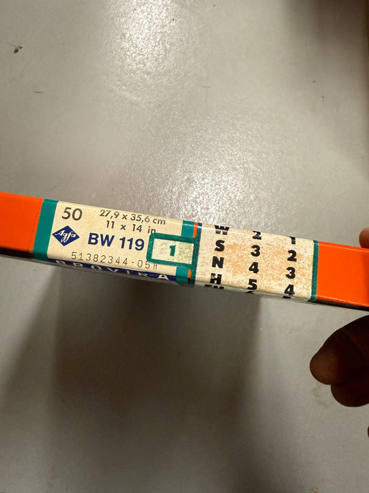 Agfa Brovira Photo Paper 50 Sheets 11x14 inch BW 119 1