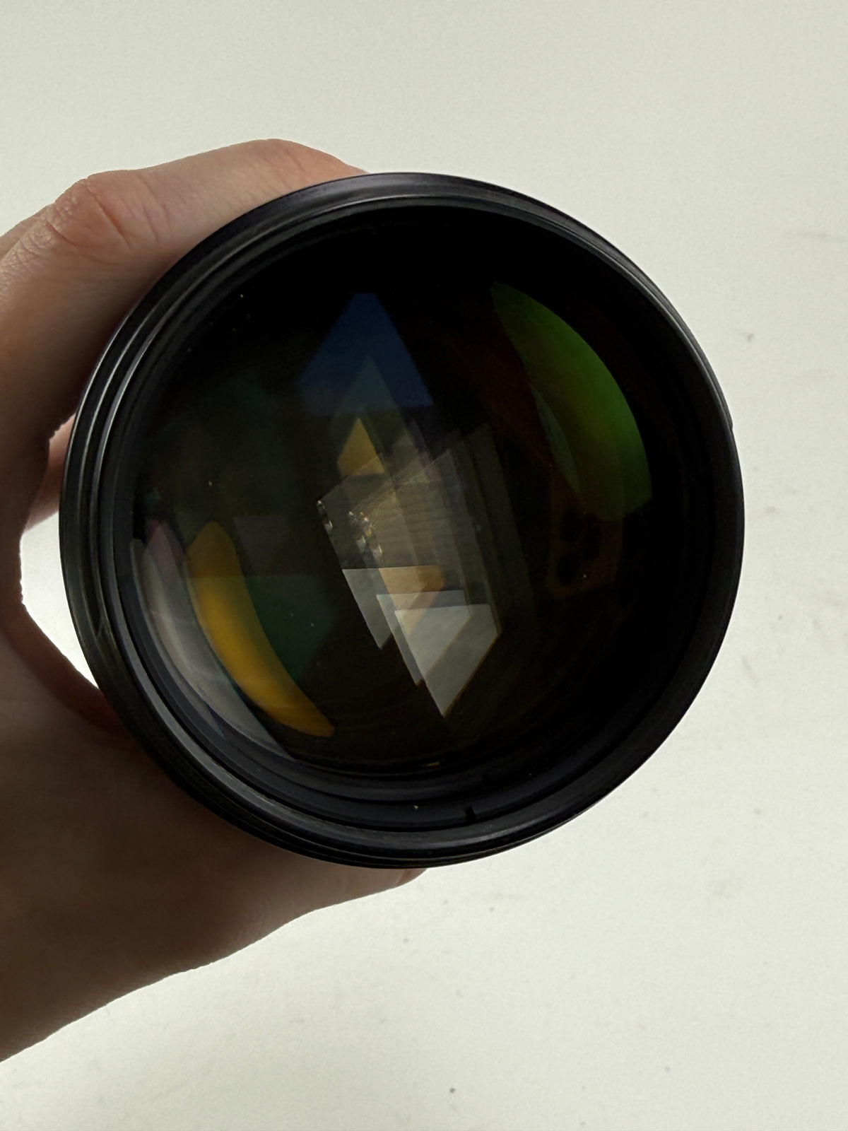 Canon EF 135mm f2 L USM lens