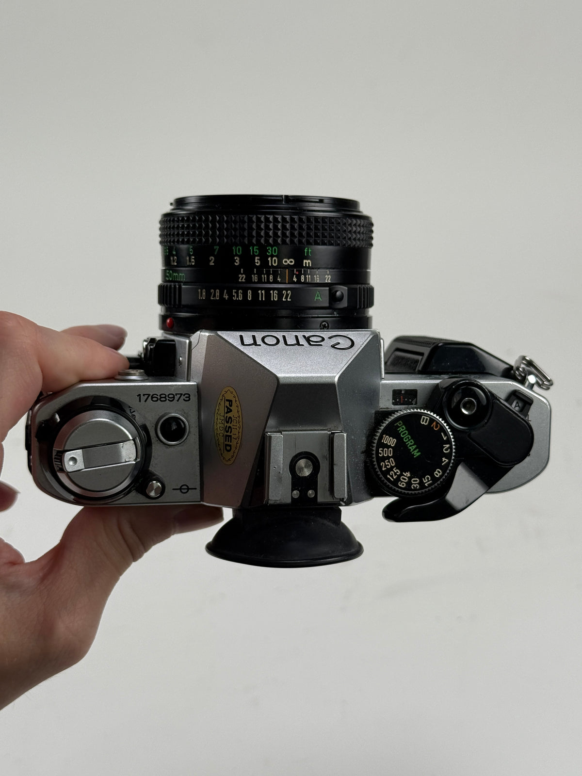 CANON AE-1 PROGRAM chrome SLR 35mm Film Camera with 50mm f1.8 FD KIT