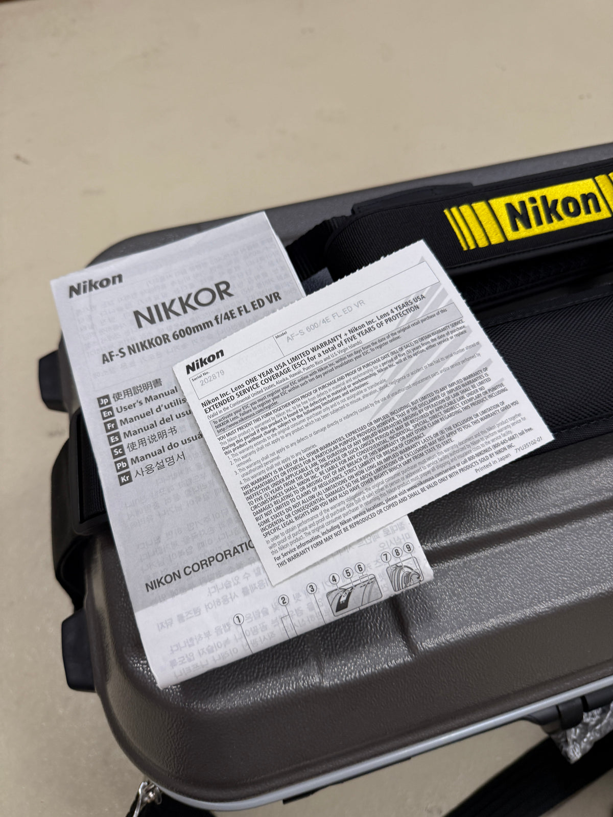 Nikon AF-S NIKKOR 600mm f4 E FL ED VR Telephoto Lens