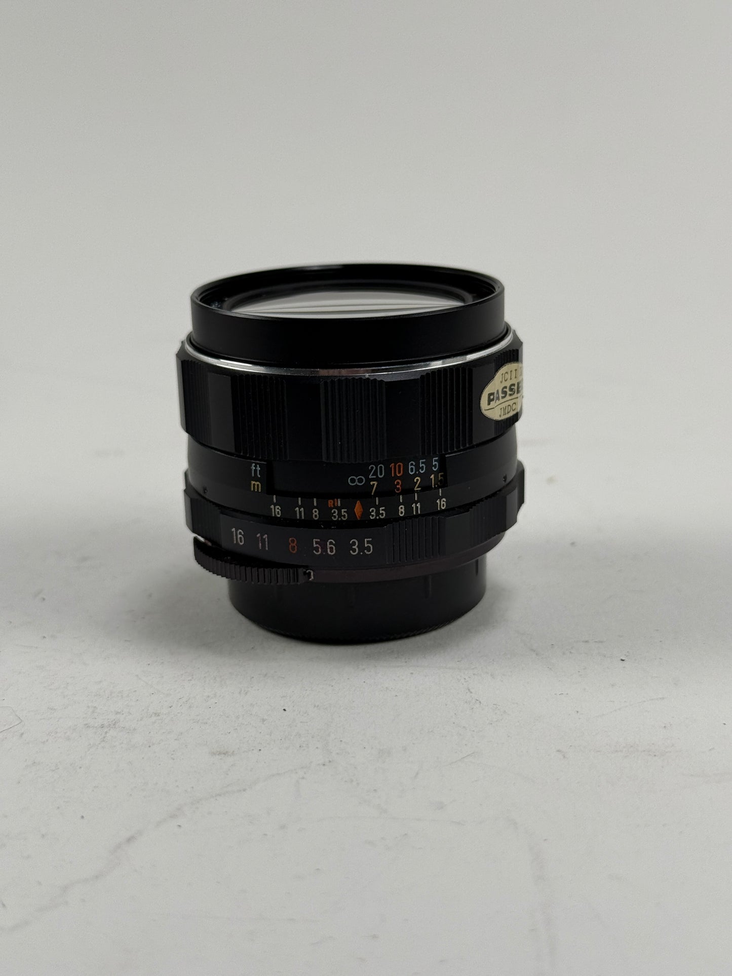 Asahi Pentax Super Takumar 28mm f3.5 Manual Lens M42 Screw Mount
