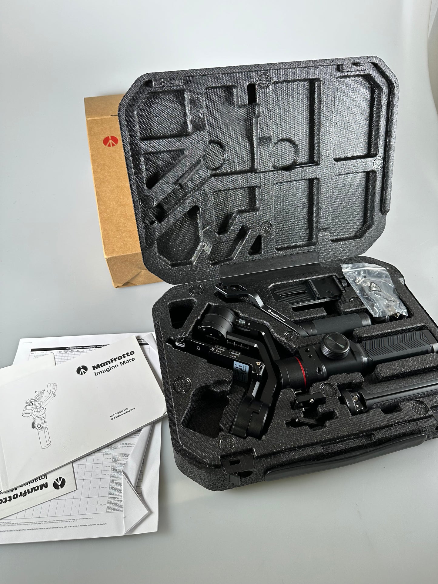 Manfrotto Gimbal Stabilizer 220 Kit Model MVG220