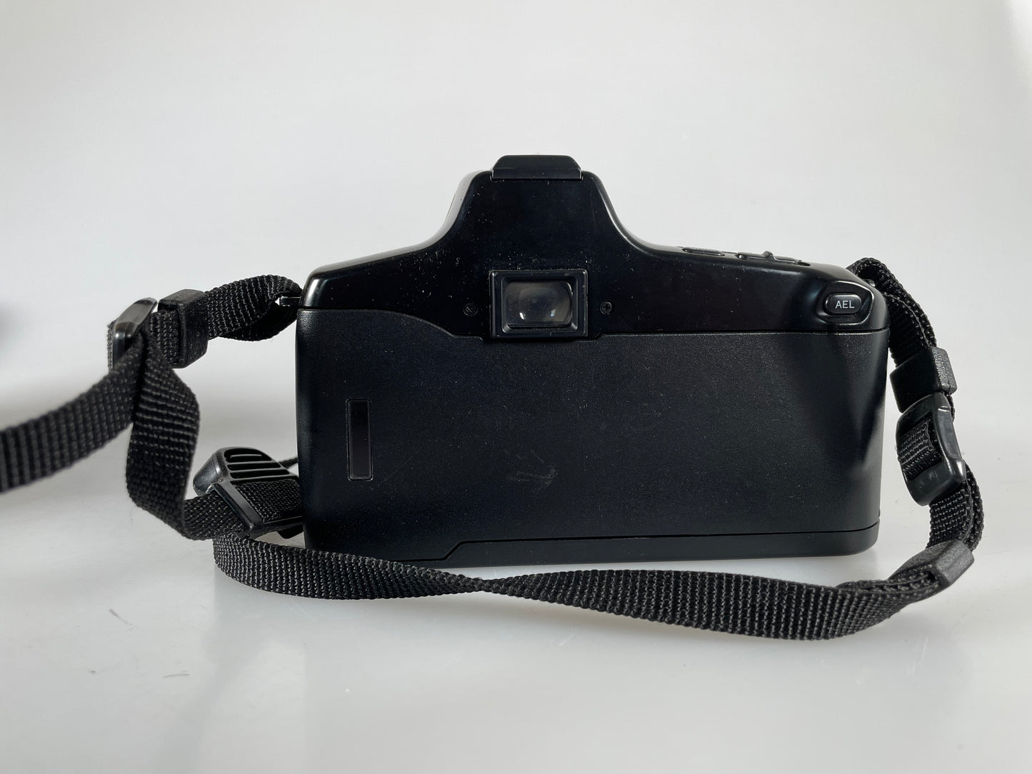 Minolta Maxxum 5000i 35mm Camera W/ Minolta 35-80MM Lens