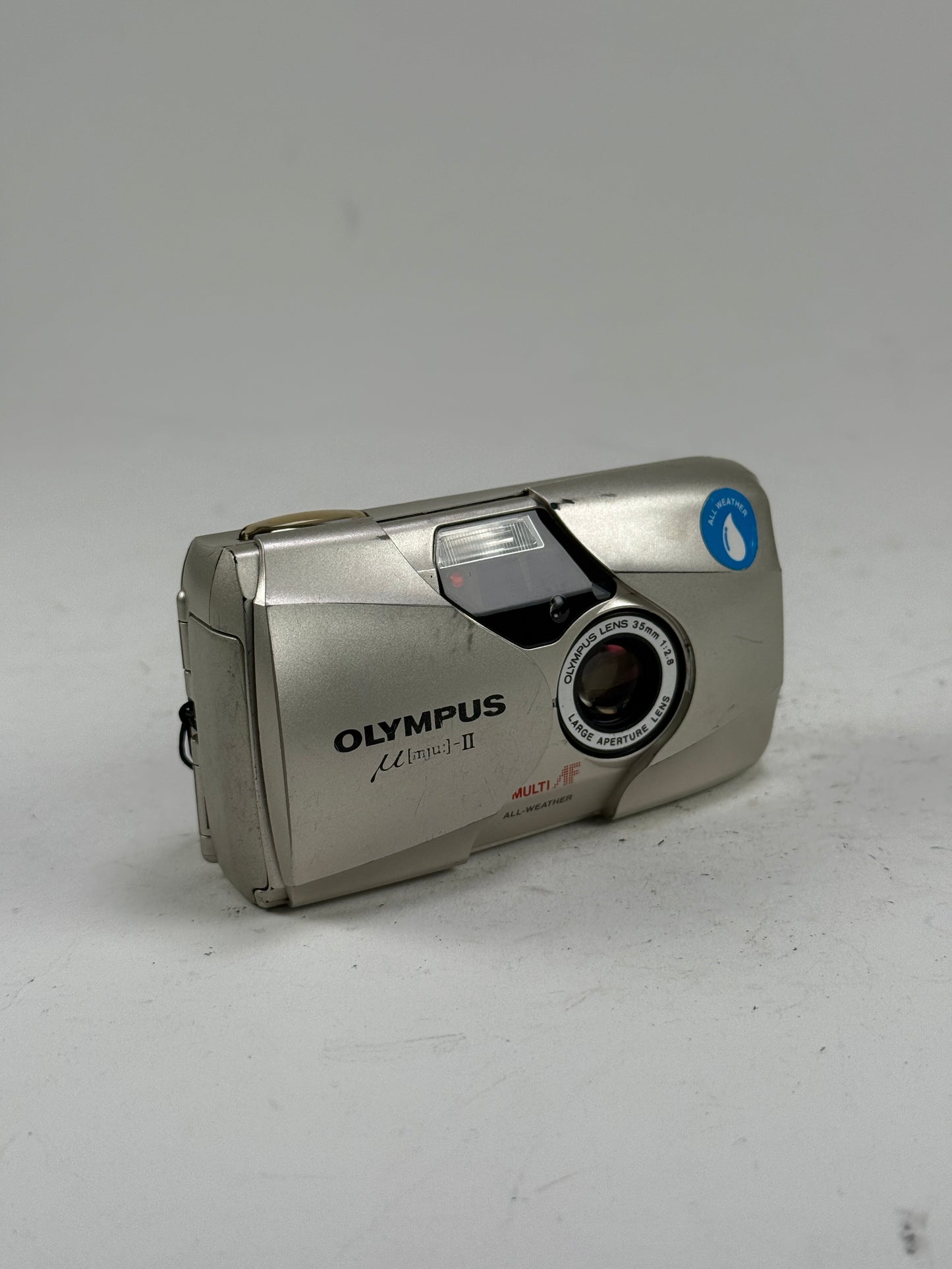 Olympus Stylus Epic DLX MJU II 35mm point and shoot p&s film camera 35mm f2.8 chrome/silver